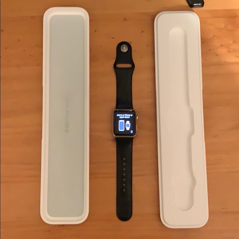 Apple Watch series 1 38 mm no scratches